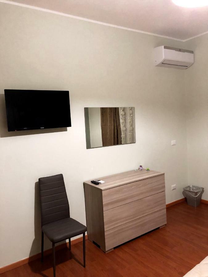 Alpheus Apartment Syracuse Exterior photo